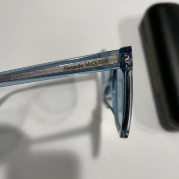 Alexander McQueen 54mm Square Sunglasses light blue - Picture 7 of 12